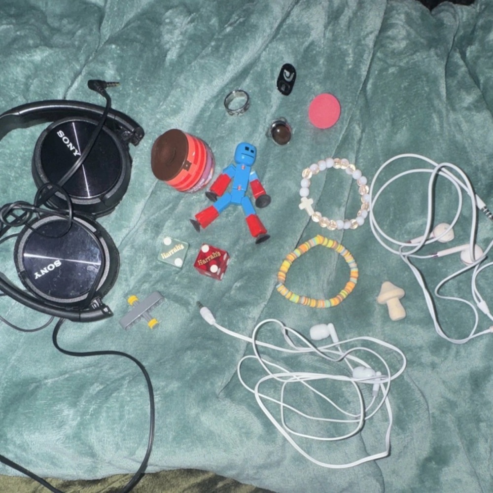 Junk drawer ✅ mostly headphones 🎧